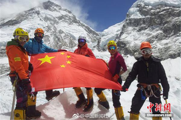 賭王千金何超蓮認(rèn)愛，遠(yuǎn)沒有她爹