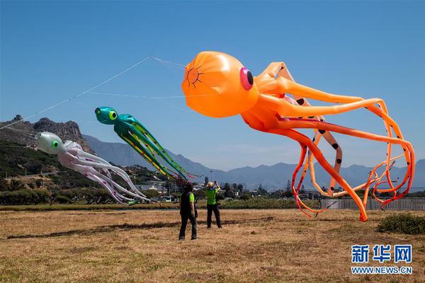 北京房山一小區發生燃氣爆燃