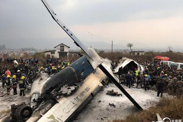 青海:無人機(jī)自主巡檢為高海拔輸電線路運(yùn)維添“新彩”