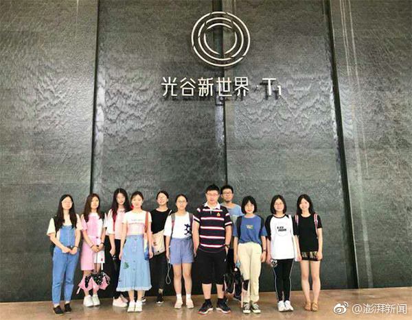 人類的悲喜并不相通，一個人是很難設身處地地去感受另一個人的痛苦的