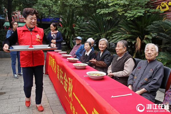 高考成績(jī)出來了,全國68個(gè)高考狀元家庭教育方式驚人相似