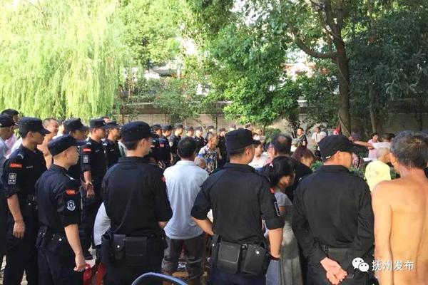 中國電科院建成雷電先導電場全時空模擬試驗平臺